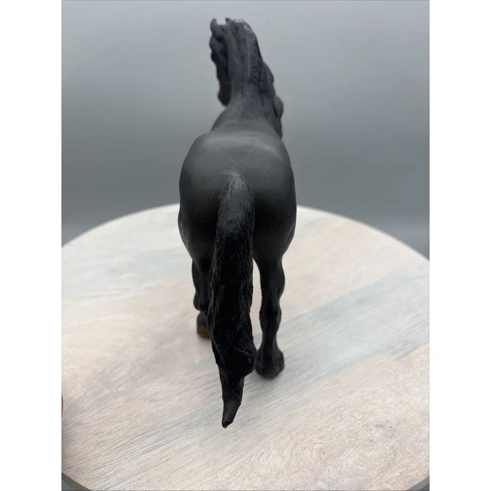 Friesian Stallion, Model #485, 1992-1995 Breyer Reeves Matte Black USA VTG